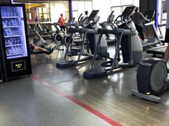 -一兆韦德健身(浦东万达会所)