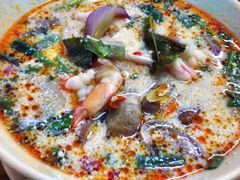 -J Daeng Seafood