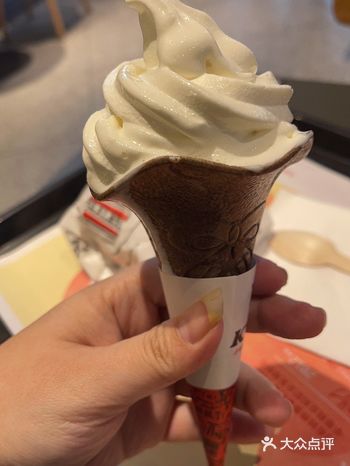 肯德基新品～汁汁嫩牛堡