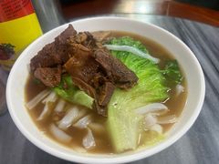 牛腩汤河-珍珍小食店(西华路店)