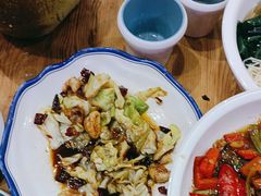 -洞庭湖湘菜海鲜餐厅(香水湾店)