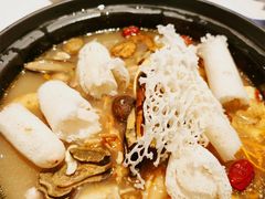 -罗记又添缘竹荪山药鸡·野生菌火锅(西园南路店)