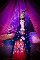 -九月鹰飞汉服摄影工作室