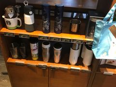 零售区-星巴克(蒲汇塘路店)