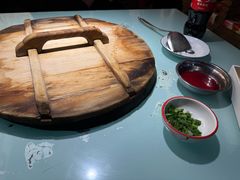 -鱼窝棚柴火铁锅炖(富山屯店)