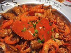 -胖哥俩肉蟹煲(华贸店)