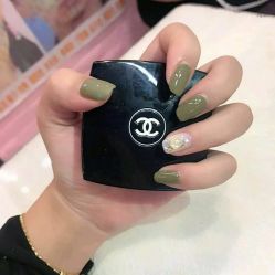 -Halo美甲美睫
