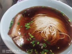红汤面底-裕兴记•蟹黄面馆(人民广场店)