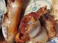 -老天桥酱肉烧饼夹肘子(天桥店)