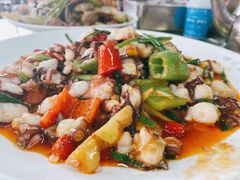 -四川小胡子海鲜(丁村万人海鲜广场店)