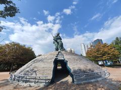-韩国战争纪念馆