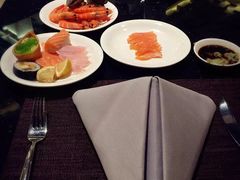 -天宇菲尔德·花园西餐厅·海鲜自助餐
