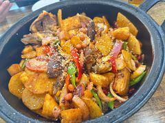 -老钟家烤羊排·敦伊阁清真餐厅胡羊焖饼