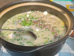 -土砂锅生态山庄·非遗砂锅雅鱼