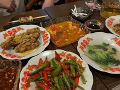 -人间半杯·小酒馆创意菜(三里屯店)