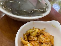 带丝汤-胡成记口蘑龙眼包子(盐道街店)