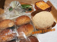 -巴黎贝甜·生日蛋糕(杭州文二路店)
