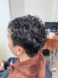 -悦·臻时美发沙龙