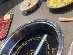 -生活如沸·顺德水牛奶火锅(大学路店)