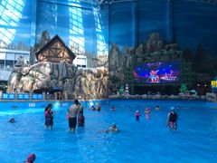 -青岛东方影都融创水世界