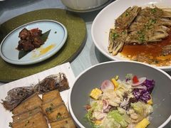 -宝燕海货工场(长江国际店)