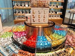 -Laderach 莱德拉(上海环贸iapm店)