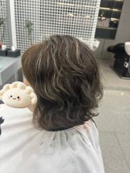 -韩国丽安形象设计