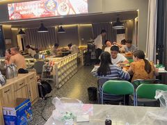 -四点半烤吧(港龙华侨城店)