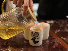 -新白鹿餐厅(爱琴海购物中心店)