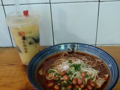 -八一好吃街·高品美食广场