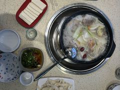 -九寨沟特色牦牛肉汤锅