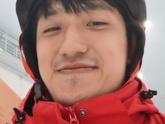 -哈尔滨热雪奇迹