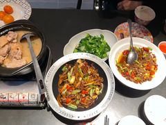 干锅鹿茸菌-知楚•精致湖北菜(武商MALL店)