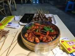 -云晓光头烧烤吧(川沙绿地店)