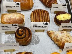 -光作面包Voila Lumiere(中山店)