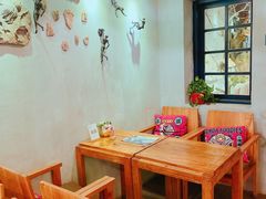卡座-七七家的糖水店(南湾街1号店)
