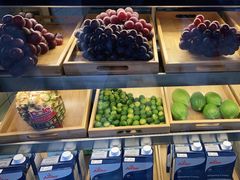 面包甜点陈列柜-茶百道(新城市广场店)