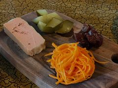 -羽深肉铺 Steak & Wine