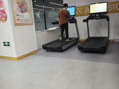 -超鹿运动(五四北泰禾广场店)