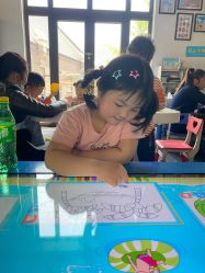 -动力星球家庭亲子游乐中心