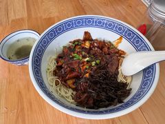 -沪西老弄堂面馆(定西路店)