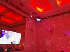 -皇马纯KTV·量贩·聚会(民治店)