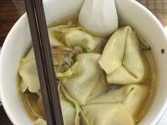 -笑来喜馄饨小笼工坊店(湖滨街店)