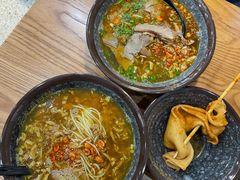 肉酱米线-云龙湖阿喆米线(徐州彭城广场中山堂商业广场店)