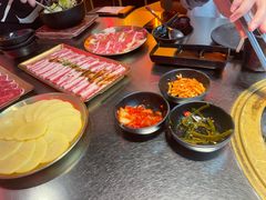 -KING KU卿古·炭火烤肉(临平银泰城店)