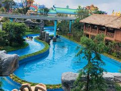 -七彩云南欢乐世界