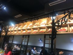 -红九格老火锅(三峡广场店)