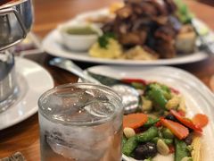 -Chom Cafe and Restaurant