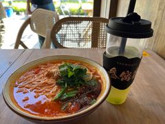 -叁窝雀·云南小锅米线(万象汇店)