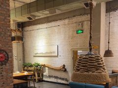 -苹果树下艺术餐厅(宋庄店)